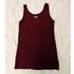 maroon ribbed old navy tank top